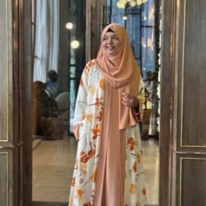 Premium Luxurious Abaya Full Set